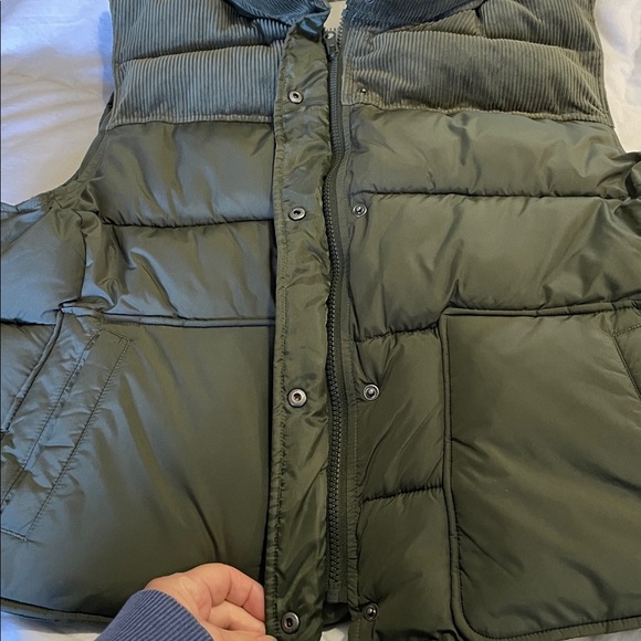 American Eagle | Army Green | Snap/Zipper Front Closure | Puffer Vest | Size XXL - Picture 11 of 16